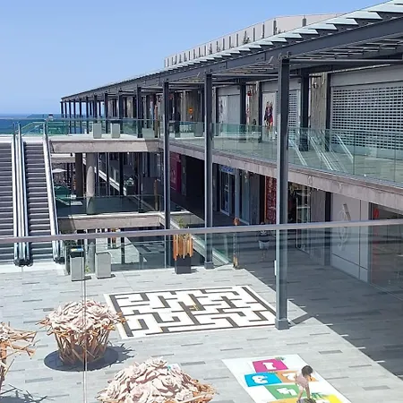 Okstay Marina Palace Tenerife With Balcony And Pool View Апартаменти Адехе